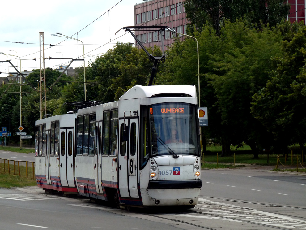 105N2k/2000 #1057+1063