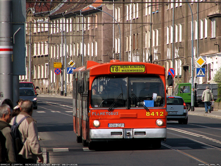 Mercedes O305G #8412