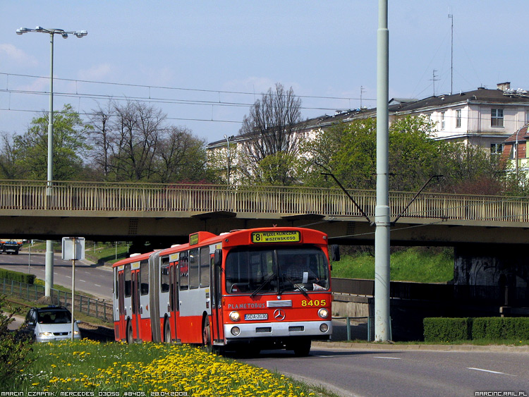 Mercedes O305G #8405